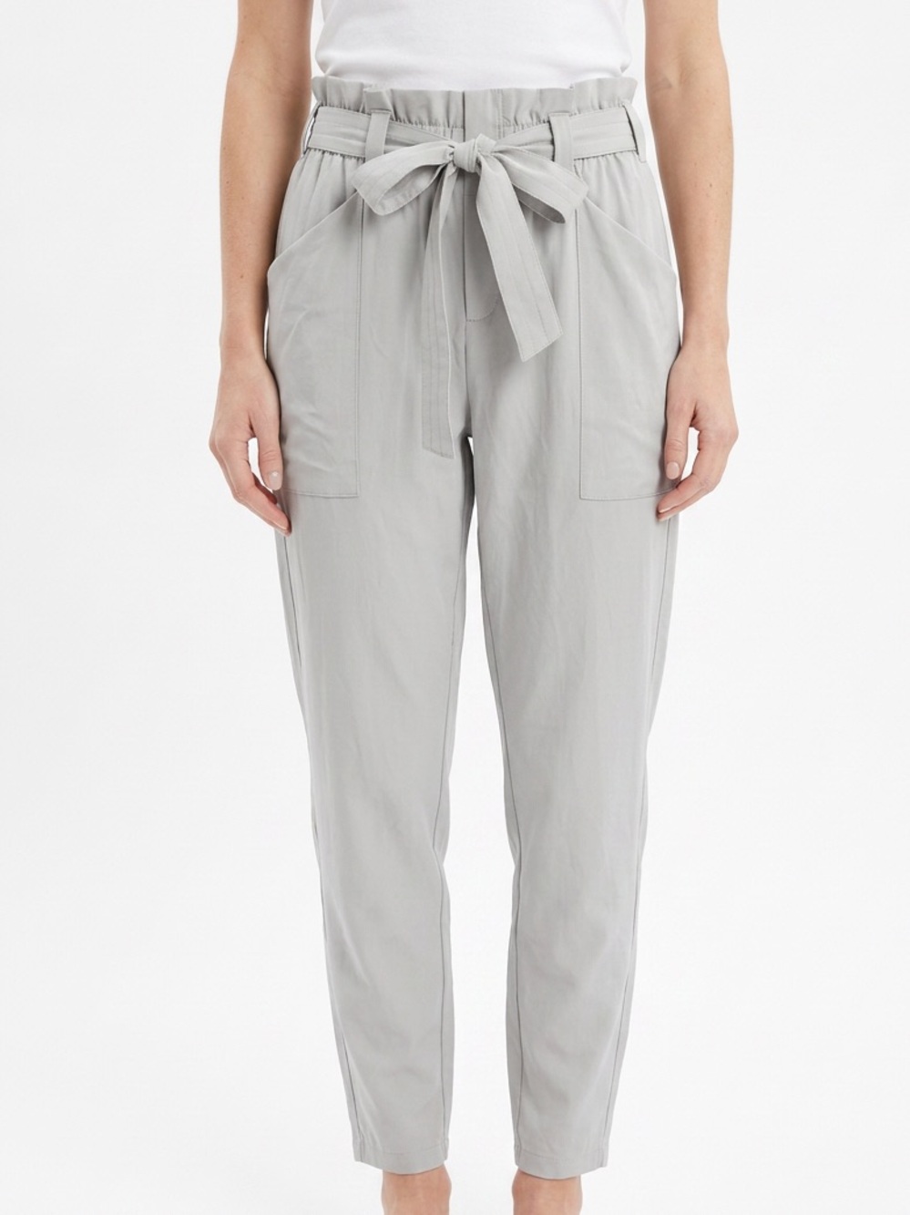 ATHLETA | Light Gray Paperbag Tie-Waist Cropped Pants Women’s Size 6
